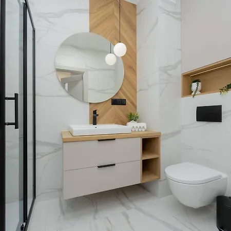 Daire Pastel In With Garden, Parking And Desk For Remote Work By Renters *